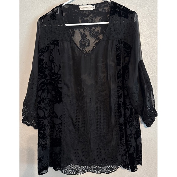Johnny Was Tops - Johnny Was 4 Love and Liberty Velvet Burnout Tunic Top Black M Whimsigoth Lace